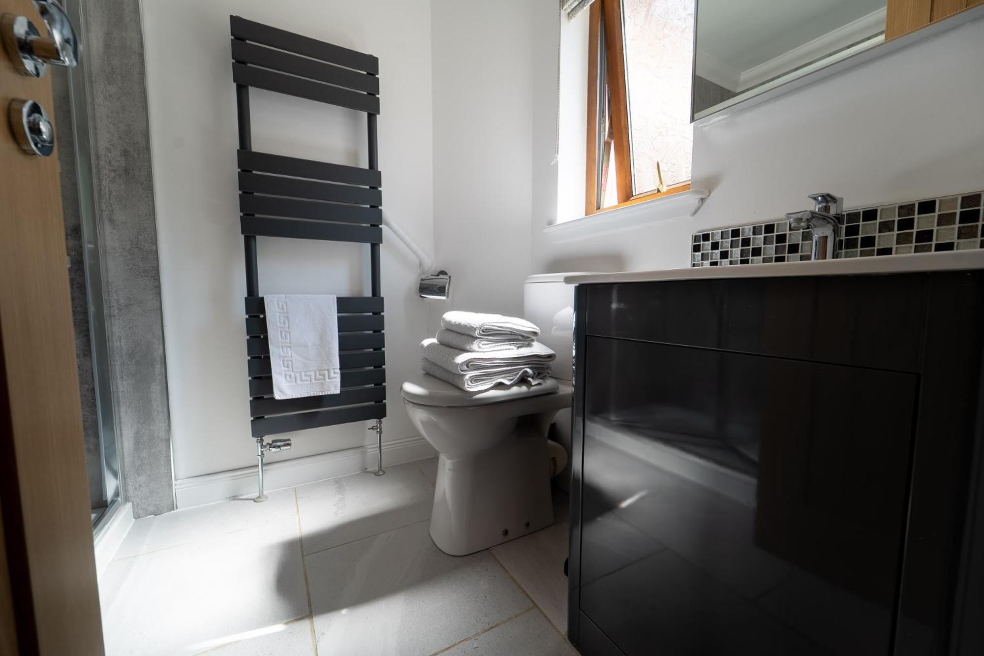 Self Cateringone Bedroom Apartment Fort William Exteriör bild