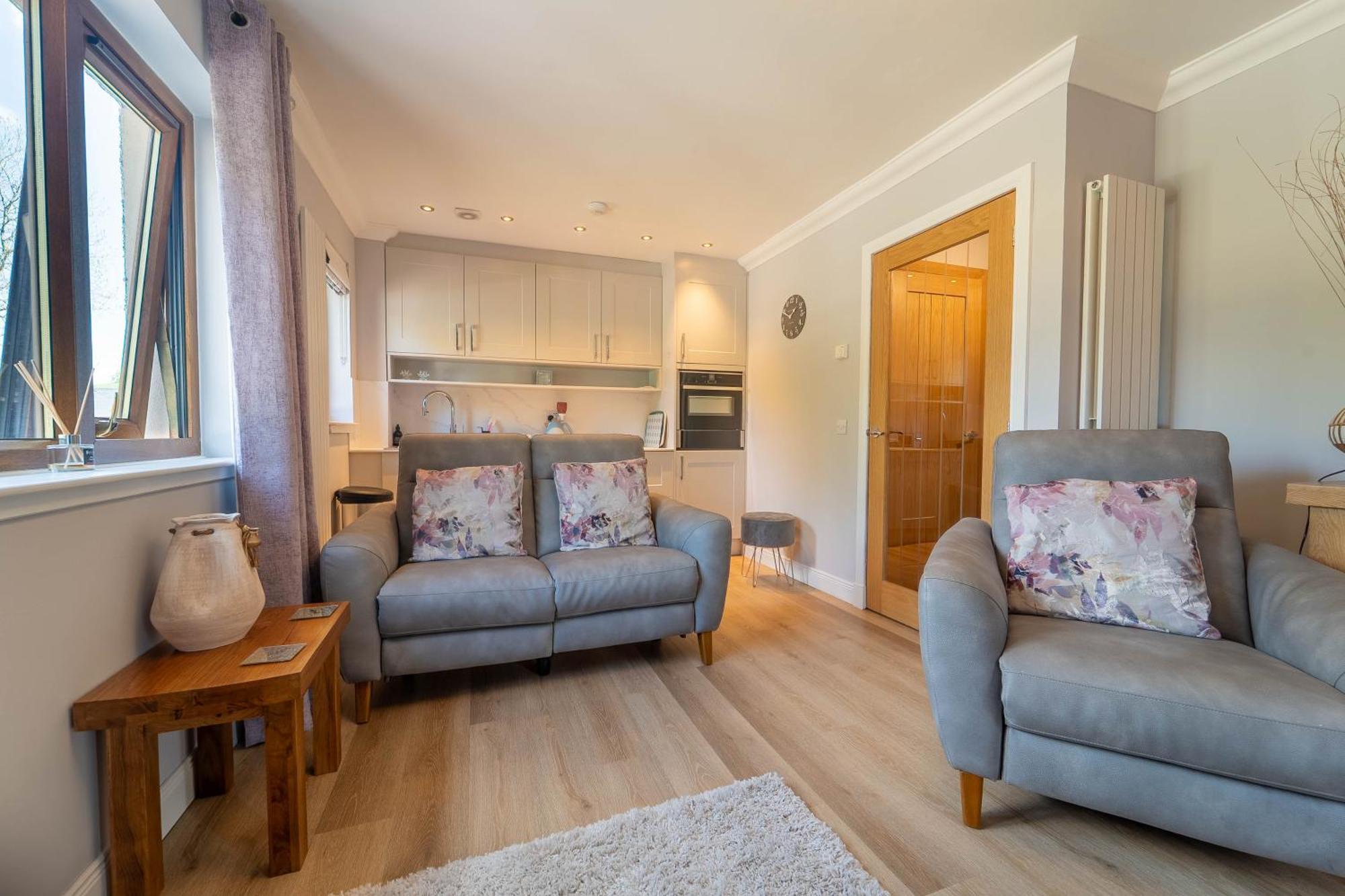 Self Cateringone Bedroom Apartment Fort William Exteriör bild